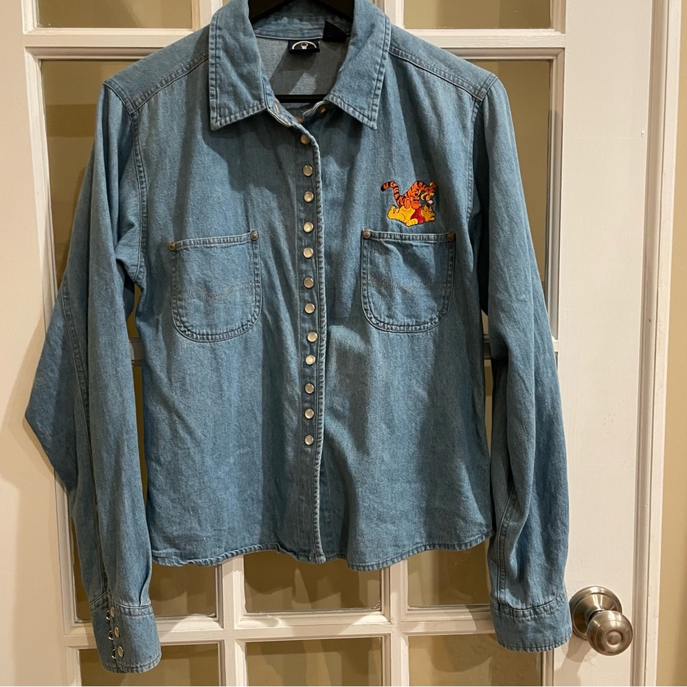 Vintage Winnie The Pooh Button Down Long Sleeve Denim Shirt Medium Pearl Snaps
